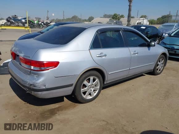 2004 Honda Accord LX с VIN 1HGCM563X4A097452, выставлен на аукционе IAAI как лот 42928841 с пробегом 67 937 миль миль и . История ставок и продаж доступна на DreamBid. Изображение 4.