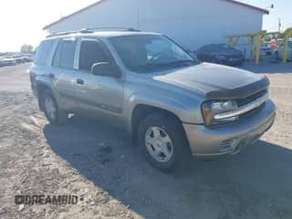 2003 Chevrolet TrailBlazer LT с VIN 1GNDT13S832142706, выставлен на аукционе IAAI как лот 43134967 с пробегом 150 704 миль миль и . История ставок и продаж доступна на DreamBid. Изображение 1.