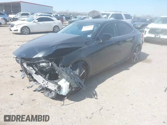 2020 Lexus IS 300 с VIN JTHDA1D29L5101656, выставлен на аукционе IAAI как лот 41580146 с пробегом 39 772 миль миль и . История ставок и продаж доступна на DreamBid. Изображение 18.