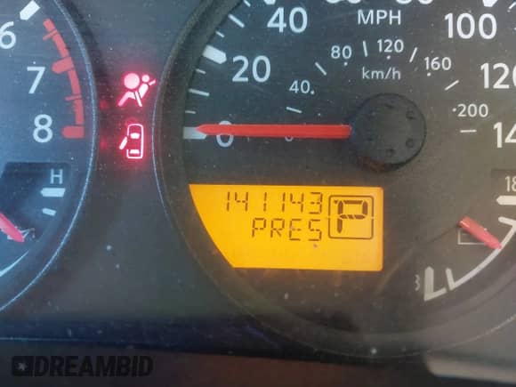 2011 Nissan Frontier Pro-4X with VIN 1N6AD0CW8BC421634, listed as a IAAI auction lot 43325655 with 141,143 mi miles and . Bid and sale history available at DreamBid. Image 16.