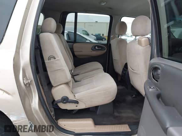 2005 Chevrolet TrailBlazer LT с VIN 1GNET16S756122314, выставлен на аукционе IAAI как лот 42585966 с пробегом 150 367 миль миль и . История ставок и продаж доступна на DreamBid. Изображение 8.