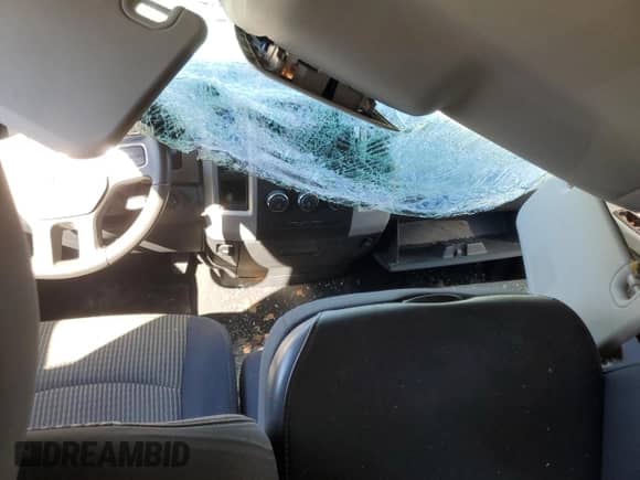 2009 Dodge 1500 ST с VIN 1D3HB18T99S798881, выставлен на аукционе Copart как лот 75829624 с пробегом Не указан миль и На запчасти • Non repairable. История ставок и продаж доступна на DreamBid. Изображение 8.