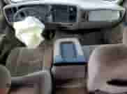 2005 GMC Sierra 1500 SLT z VIN 2GTEC13T951116656, wystawiony jako Copart lot #78486304 z przebiegiem Nie podano mil oraz Szkoda całkowita • Salvage title. Historia ofert i sprzedaży dostępna na DreamBid. Obrazek 8.