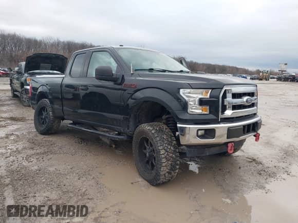 2017 Ford F-150 XL z VIN 1FTEX1E87HFB37824, wystawiony jako IAAI lot #41222852 z przebiegiem 86 257 mil mil oraz . Historia ofert i sprzedaży dostępna na DreamBid. Obrazek 12.