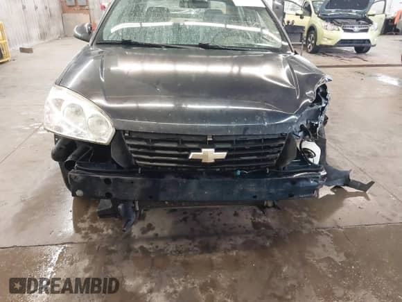 2007 Chevrolet Malibu 1LT z VIN 1G1ZT58F87F219910, wystawiony jako IAAI lot #42771047 z przebiegiem 217 731 mil mil oraz . Historia ofert i sprzedaży dostępna na DreamBid. Obrazek 6.