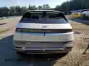 2024 Hyundai Ioniq 5 Limited с VIN KM8KRDDF1RU332647, выставлен на аукционе Copart как лот 80757645 с пробегом 4 765 миль миль и Списание • Salvage title. История ставок и продаж доступна на DreamBid. Изображение 6.