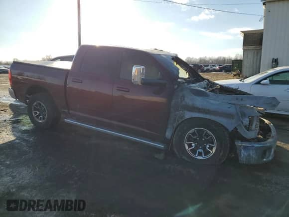 2016 Ram 1500 Big Horn z VIN 1C6RR7LM4GS276031, wystawiony jako Copart lot #44449865 z przebiegiem Nie podano mil oraz Czysty tytuł • Clean title. Historia ofert i sprzedaży dostępna na DreamBid. Obrazek 4.