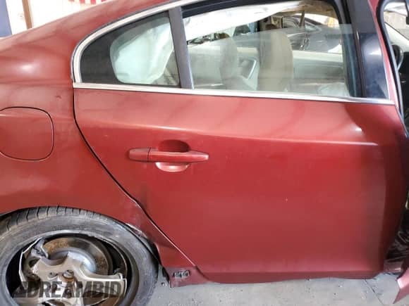 2013 Volvo S60 T5 с VIN YV1612FH5D2206273, выставлен на аукционе Copart как лот 68869365 с пробегом Не указан миль и Списание • Salvage title. История ставок и продаж доступна на DreamBid. Изображение 10.