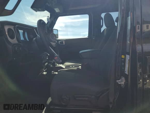 2024 Jeep Wrangler Sport S с VIN 1C4RJXN63RW218213, выставлен на аукционе Copart как лот 66096305 с пробегом 15 386 миль миль и Списание • Salvage title. История ставок и продаж доступна на DreamBid. Изображение 7.