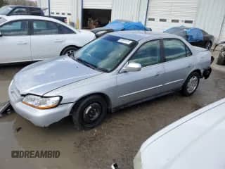 2002 Honda Accord LX with VIN 1HGCG16472A028756, listed as a Copart auction lot 47361675 with Not provided miles and Salvage title. Bid and sale history available at DreamBid. Image 1.