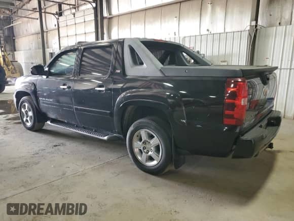 2008 Chevrolet Avalanche LTZ с VIN 3GNFK12348G267058, выставлен на аукционе Copart как лот 55043505 с пробегом 123 113 миль миль и Списание • Salvage title. История ставок и продаж доступна на DreamBid. Изображение 2.
