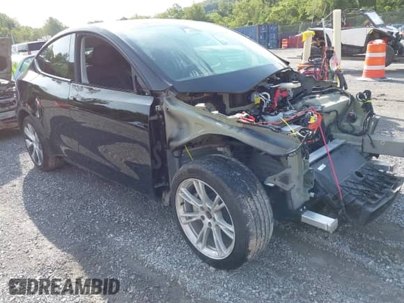 2023 Tesla Model Y Long Range with VIN 7SAYGDEE7PF825882, listed as a IAAI auction lot 42975990 with 44,109 mi miles and . Bid and sale history available at DreamBid. Image 1.