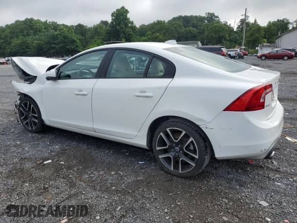 2018 Volvo S60 Dynamic с VIN YV140MTL3J2460266, выставлен на аукционе Copart как лот 65308015 с пробегом 42 832 миль миль и Списание • Salvage title. История ставок и продаж доступна на DreamBid. Изображение 2.