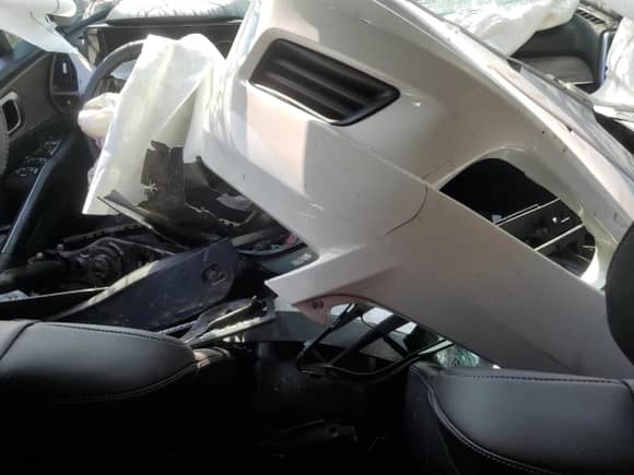 2023 Kia Sorento X-Line EX with VIN 5XYRHDLF1PG207671, listed as a Copart auction lot 67991305 with 12,635 mi miles and Salvage title. Bid and sale history available at DreamBid. Image 8.