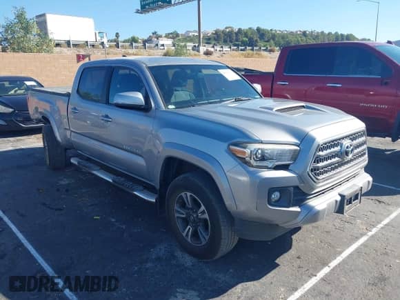 2017 Toyota Tacoma SR5 with VIN 3TMBZ5DNXHM006608, listed as a IAAI auction lot 43412044 with 114,937 mi miles and . Bid and sale history available at DreamBid. Image 1.