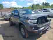 2017 Toyota Tacoma SR5 with VIN 3TMCZ5AN0HM102398, listed as a IAAI auction lot 43141321 with 136,440 mi miles and . Bid and sale history available at DreamBid. Image 14.