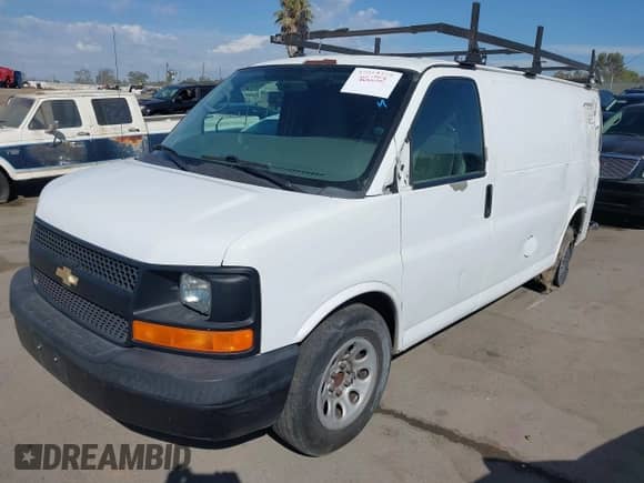 2012 Chevrolet Express Cargo с VIN 1GCSGAFX7C1113909, выставлен на аукционе IAAI как лот 43248308 с пробегом 137 013 миль миль и . История ставок и продаж доступна на DreamBid. Изображение 21.
