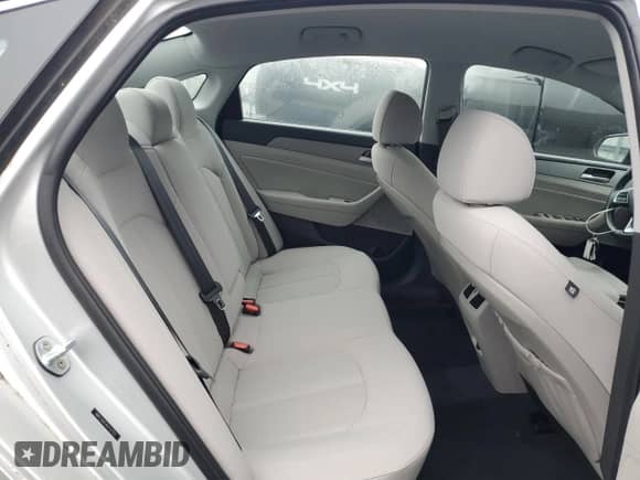 2019 Hyundai Sonata SEL with VIN 5NPE34AF1KH737723, listed as a Copart auction lot 81419325 with 9,650 mi miles and Salvage title. Bid and sale history available at DreamBid. Image 10.