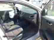2021 Hyundai Accent SE z VIN 3KPC24A66ME146496, wystawiony jako IAAI lot #42079105 z przebiegiem 77 441 mil mil oraz . Historia ofert i sprzedaży dostępna na DreamBid. Obrazek 5.