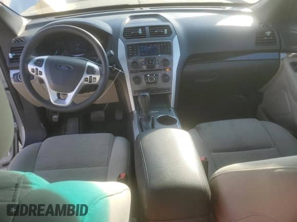 2014 Ford Explorer с VIN 1FM5K7B83EGB17643, выставлен на аукционе Copart как лот 76986024 с пробегом 130 000 миль миль и Списание • Salvage title. История ставок и продаж доступна на DreamBid. Изображение 8.