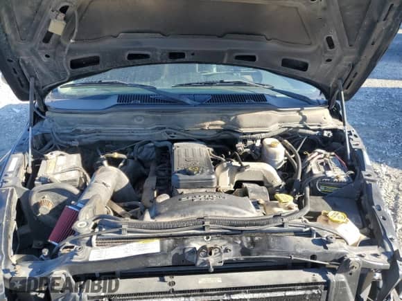 2004 Dodge 3500 SLT z VIN 3D7MU48C84G105257, wystawiony jako Copart lot #46913865 z przebiegiem 241 840 mil mil oraz Szkoda całkowita • Salvage title. Historia ofert i sprzedaży dostępna na DreamBid. Obrazek 11.