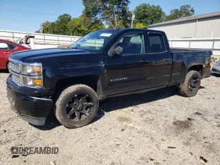 2015 Chevrolet Silverado 1500 LT с VIN 1GCVKRECXFZ399740, выставлен на аукционе Copart как лот 81497155 с пробегом 174 307 миль миль и Списание • Salvage title. История ставок и продаж доступна на DreamBid. Изображение 1.