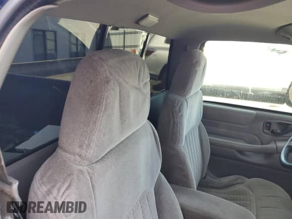 1999 Chevrolet S-10 с VIN 1GCCS14X1X8133382, выставлен на аукционе Copart как лот 47482475 с пробегом Не указан миль и На запчасти • Non repairable. История ставок и продаж доступна на DreamBid. Изображение 10.