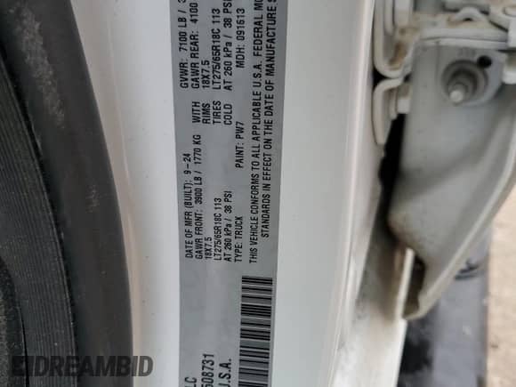 2025 Ram 1500 z VIN 1C6SRFNP3SN608731, wystawiony jako Copart lot #42636735 z przebiegiem 7 736 mil mil oraz Szkoda całkowita • Salvage title. Historia ofert i sprzedaży dostępna na DreamBid. Obrazek 12.