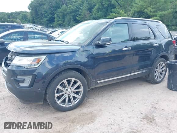 2017 Ford Explorer Limited z VIN 1FM5K8F84HGB88645, wystawiony jako IAAI lot #43043691 z przebiegiem 107 229 mil mil oraz . Historia ofert i sprzedaży dostępna na DreamBid. Obrazek 17.