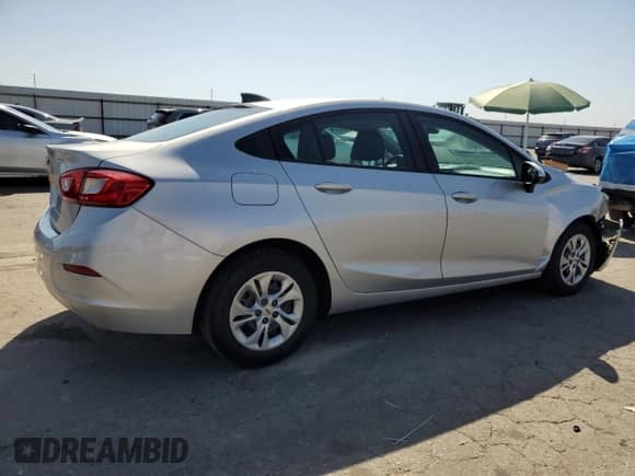 2019 Chevrolet Cruze LS с VIN 1G1BC5SM3K7147025, выставлен на аукционе Copart как лот 70678085 с пробегом 47 057 миль миль и Списание • Salvage title. История ставок и продаж доступна на DreamBid. Изображение 3.