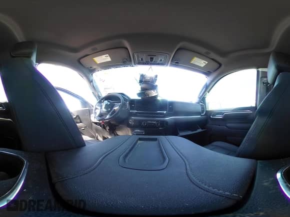 2022 Chevrolet Silverado 1500 RST with VIN 1GCUDEET2NZ520287, listed as a IAAI auction lot 42255608 with 37,264 mi miles and . Bid and sale history available at DreamBid. Image 23.