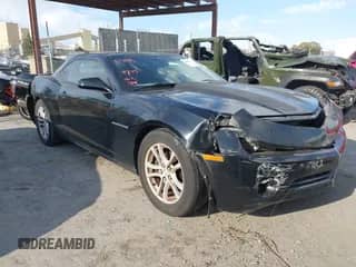 2013 Chevrolet Camaro LT с VIN 2G1FB1E3XD9128196, выставлен на аукционе IAAI как лот 43077284 с пробегом 143 350 миль миль и . История ставок и продаж доступна на DreamBid. Изображение 1.