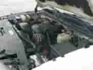 2004 Chevrolet Silverado 2500HD LS z VIN 1GCHK23U14F221732, wystawiony jako IAAI lot #41466905 z przebiegiem 274 535 mil mil oraz . Historia ofert i sprzedaży dostępna na DreamBid. Obrazek 19.
