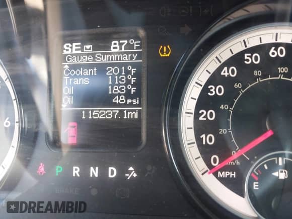 2018 Ram 1500 Big Horn z VIN 1C6RR7LT3JS289366, wystawiony jako IAAI lot #43159203 z przebiegiem 115 237 mil mil oraz . Historia ofert i sprzedaży dostępna na DreamBid. Obrazek 15.