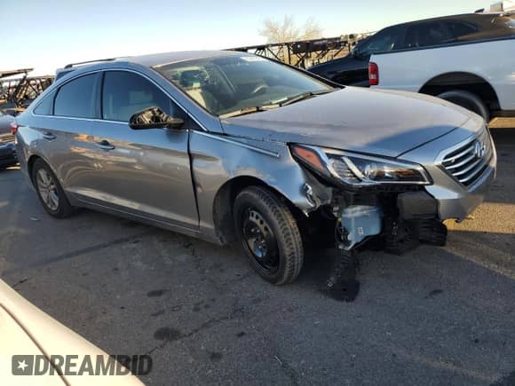 2016 Hyundai Sonata SE с VIN 5NPE24AF9GH328220, выставлен на аукционе Copart как лот 83415464 с пробегом 26 830 миль миль и Чистый • Clean title. История ставок и продаж доступна на DreamBid. Изображение 4.