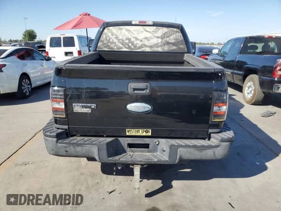 2007 Ford F-150 XLT z VIN 1FTPX045X7KC54622, wystawiony jako Copart lot #72048374 z przebiegiem 20 239 mil mil oraz Szkoda całkowita • Salvage title. Historia ofert i sprzedaży dostępna na DreamBid. Obrazek 6.