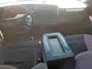 2002 Chevrolet Suburban LT с VIN 3GNGC26U42G275100, выставлен на аукционе Copart как лот 63702525 с пробегом 56 472 миль миль и Чистый • Clean title. История ставок и продаж доступна на DreamBid. Изображение 8.