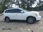 2013 Nissan Pathfinder SV с VIN 5N1AR2MM0DC605056, выставлен на аукционе IAAI как лот 43329527 с пробегом 183 598 миль миль и . История ставок и продаж доступна на DreamBid. Изображение 14.