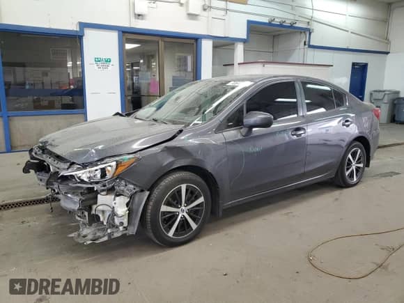 2020 Subaru Impreza Premium with VIN 4S3GKAV62L3604213, listed as a Copart auction lot 70647495 with 85,184 mi miles and Salvage title. Bid and sale history available at DreamBid. Image 1.