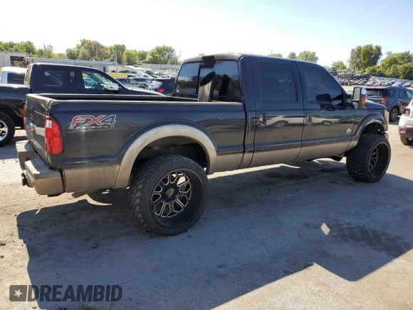 2013 Ford F-250 XL z VIN 1FT7W2BT0DEA19270, wystawiony jako Copart lot #81869115 z przebiegiem Nie podano mil oraz Szkoda całkowita • Salvage title. Historia ofert i sprzedaży dostępna na DreamBid. Obrazek 3.
