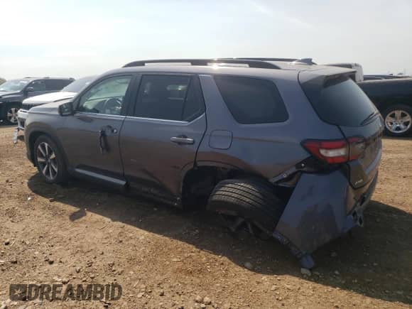 2024 Honda Pilot Elite with VIN 5FNYG1H86RB048776, listed as a Copart auction lot 68449725 with 13,209 mi miles and Salvage title. Bid and sale history available at DreamBid. Image 2.