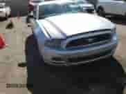 2014 Ford Mustang V6 with VIN 1ZVBP8AM9E5284319, listed as a Copart auction lot 72055935 with 140,737 mi miles and Salvage title. Bid and sale history available at DreamBid. Image 13.