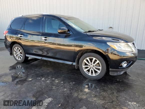 2014 Nissan Pathfinder Platinum with VIN 5N1AR2MM1EC646457, listed as a Copart auction lot 82156835 with 119,304 mi miles and Clean title. Bid and sale history available at DreamBid. Image 4.