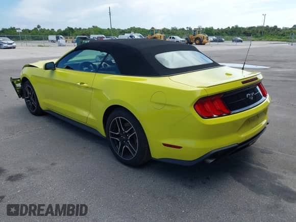 2021 Ford Mustang EcoBoost с VIN 1FATP8UH8M5105729, выставлен на аукционе IAAI как лот 42804884 с пробегом 79 276 миль миль и . История ставок и продаж доступна на DreamBid. Изображение 3.