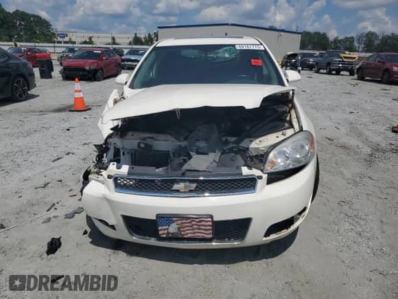 2007 Chevrolet Impala SS z VIN 2G1WD58C779341446, wystawiony jako Copart lot #69187775 z przebiegiem Nie podano mil oraz Szkoda całkowita • Salvage title. Historia ofert i sprzedaży dostępna na DreamBid. Obrazek 5.
