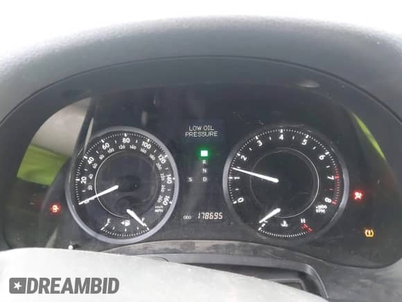 2010 Lexus IS 350 C с VIN JTHFE2C20A2501463, выставлен на аукционе IAAI как лот 41562329 с пробегом 178 695 миль миль и . История ставок и продаж доступна на DreamBid. Изображение 7.