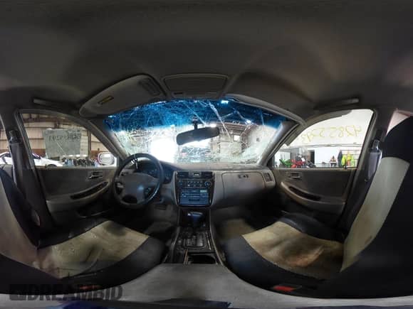 2000 Honda Accord SE with VIN 1HGCG6693YA083187, listed as a IAAI auction lot 42855293 with 134,621 mi miles and . Bid and sale history available at DreamBid. Image 18.