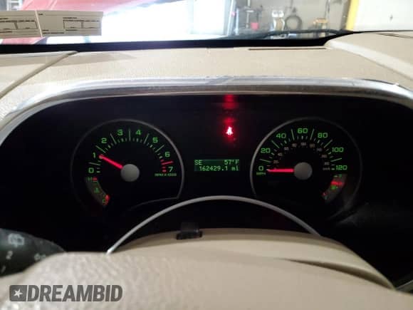 2008 Ford Explorer XLT with VIN 1FMEU73878UA94818, listed as a Copart auction lot 58712945 with 162,429 mi miles and Salvage title. Bid and sale history available at DreamBid. Image 9.