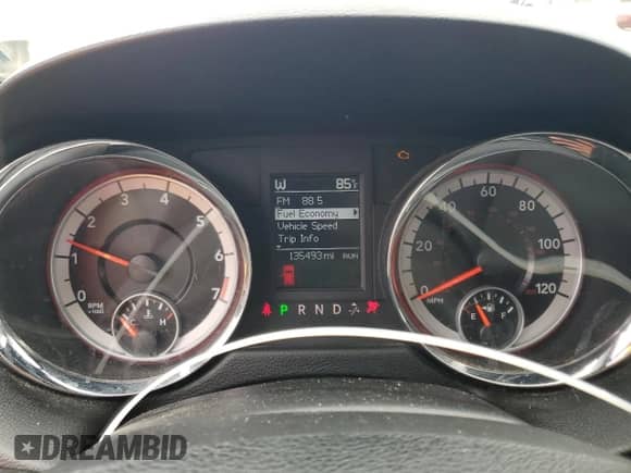 2011 Dodge Grand Caravan R/T with VIN 2D4RN7DG2BR697420, listed as a Copart auction lot 59805915 with 135,493 mi miles and Clean title. Bid and sale history available at DreamBid. Image 9.