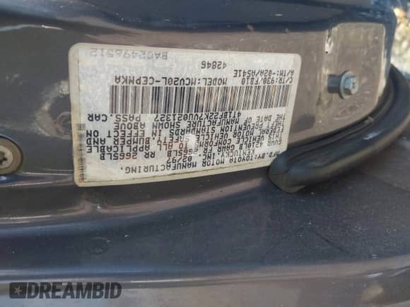 1997 Toyota Camry LE z VIN 4T1BF22K7VU021327, wystawiony jako IAAI lot #42666914 z przebiegiem Nie podano mil oraz . Historia ofert i sprzedaży dostępna na DreamBid. Obrazek 9.